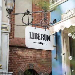 Liberum Old Town Гданьск